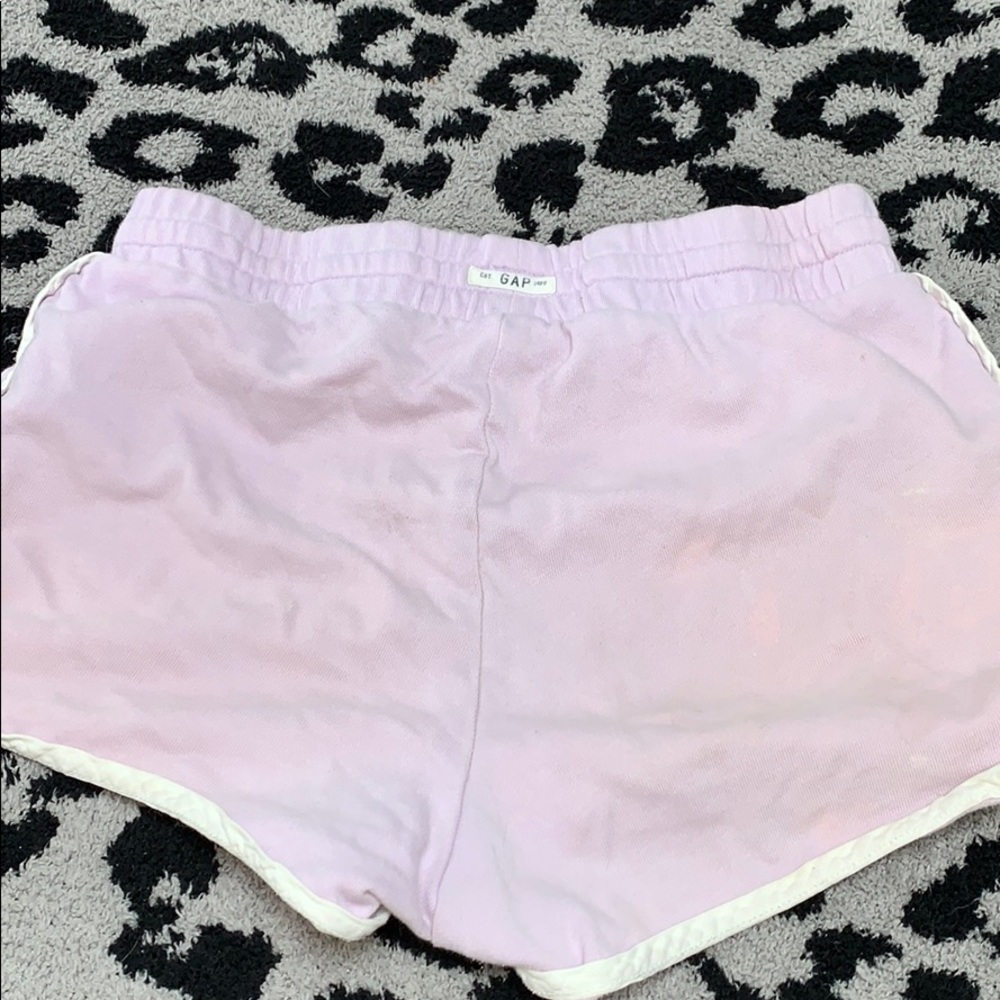 GAP Shorts - Picture 4 of 4